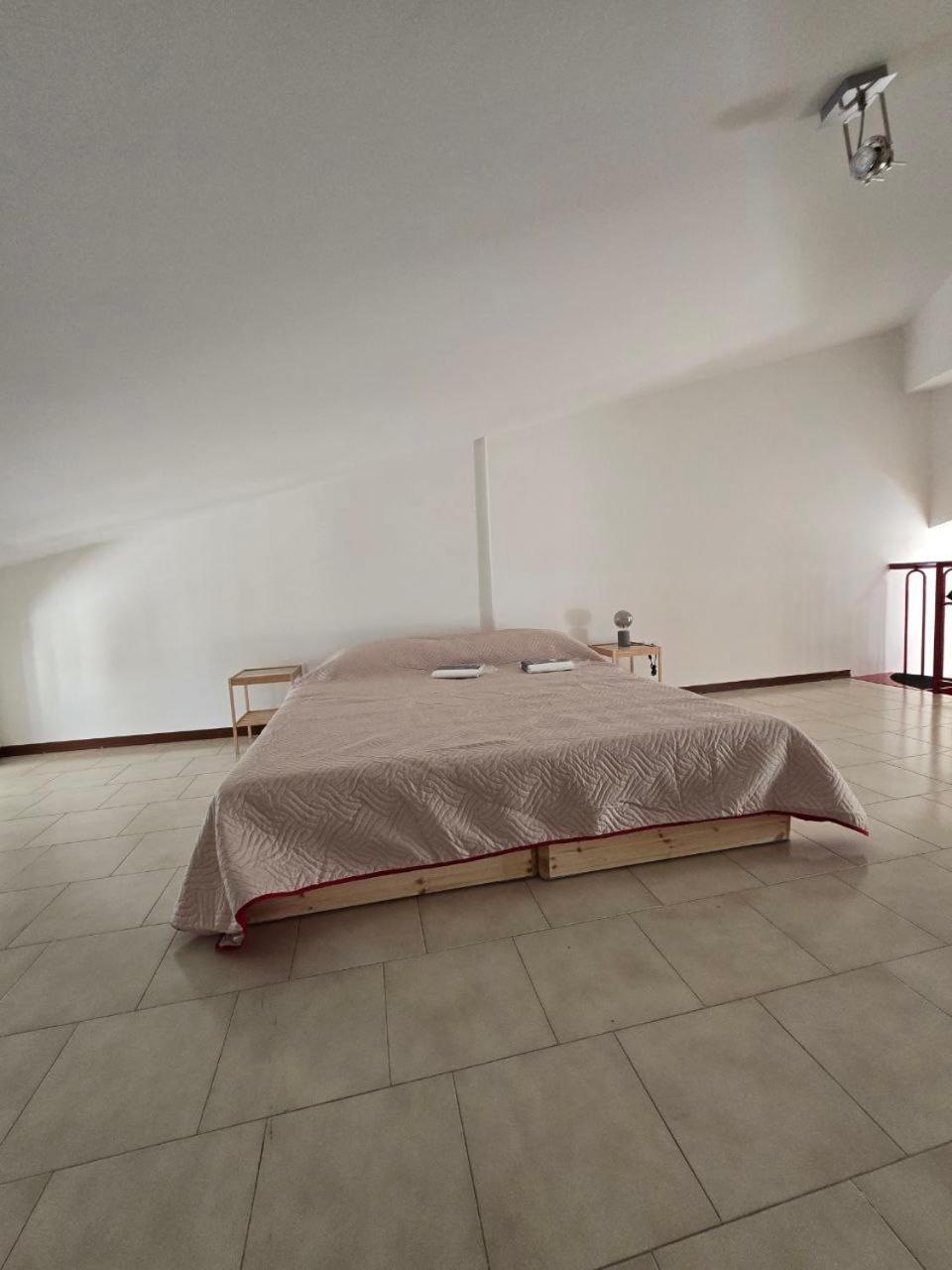 La Torretta Apartment Peschiera del Garda Ngoại thất bức ảnh