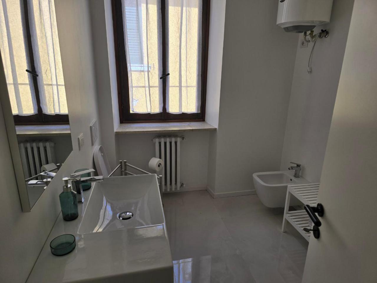 La Torretta Apartment Peschiera del Garda Ngoại thất bức ảnh